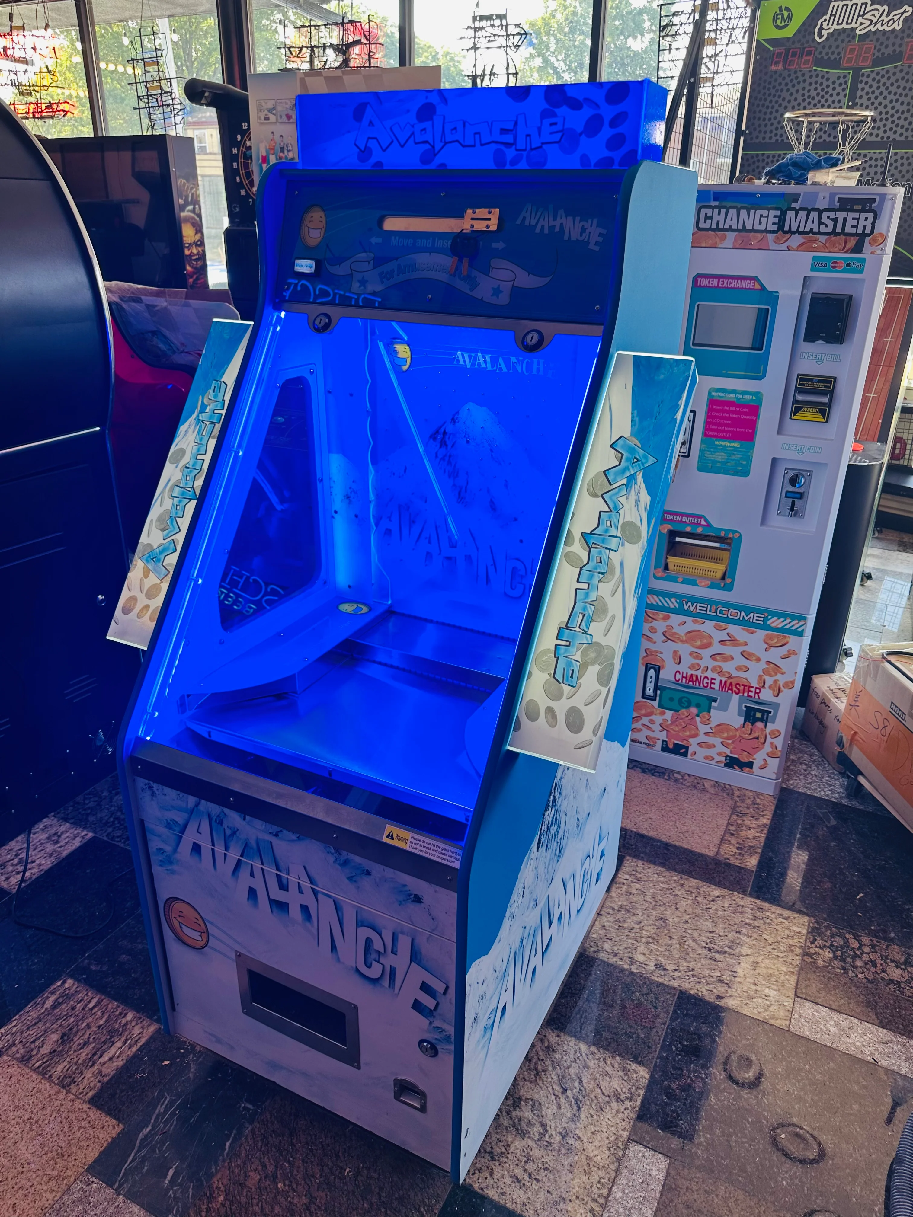 Avalanche Coin Pusher Arcade Machine – Fully Working, Great for Home or Business - Image 7