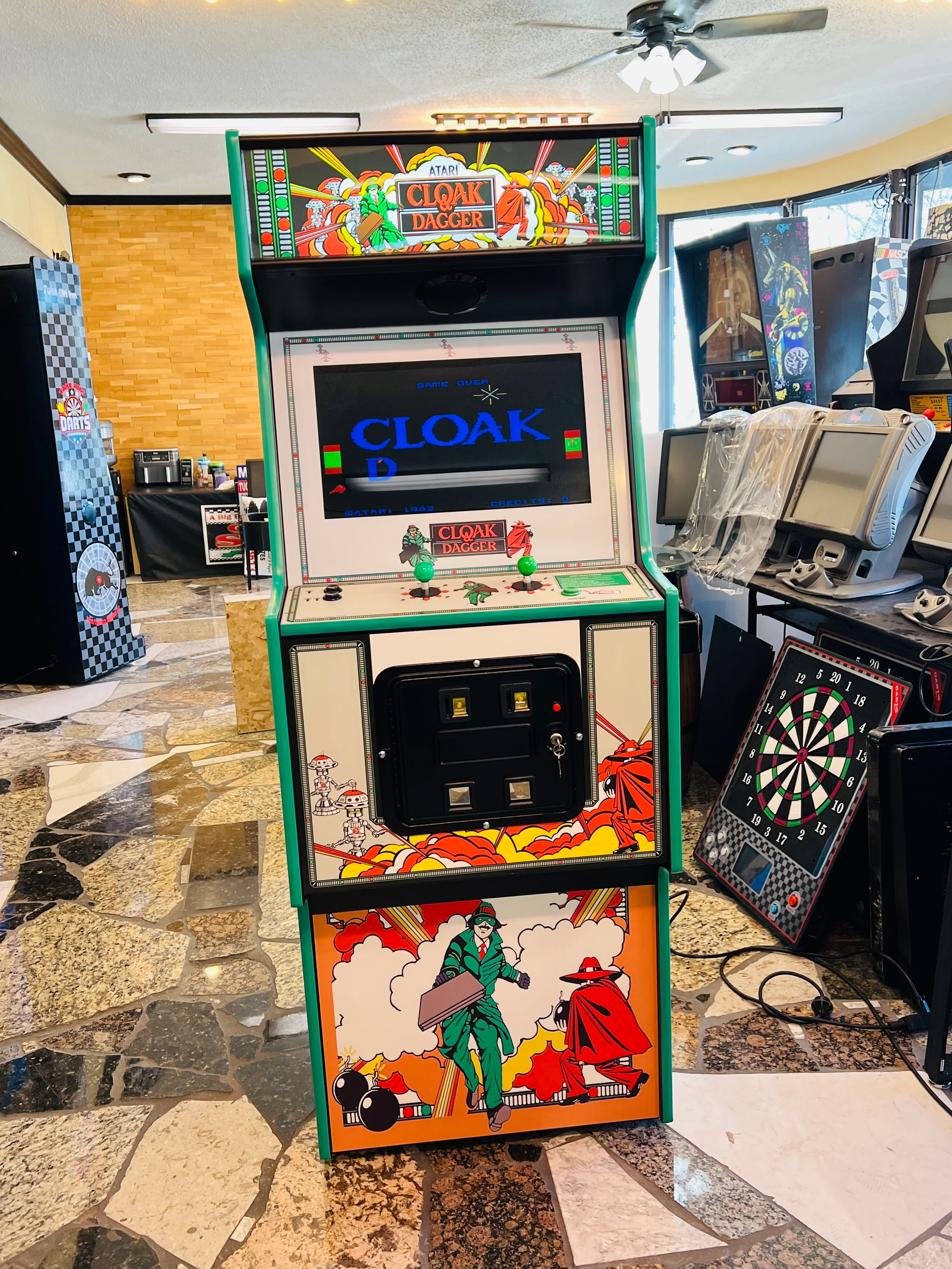 CLOAK AND DAGGER WITH ALL NEW PARTS- HEAVY DUTY, COIN OPERATED, COMMERCIAL GRADE WITH FREE PLAY OPTION - Image 4