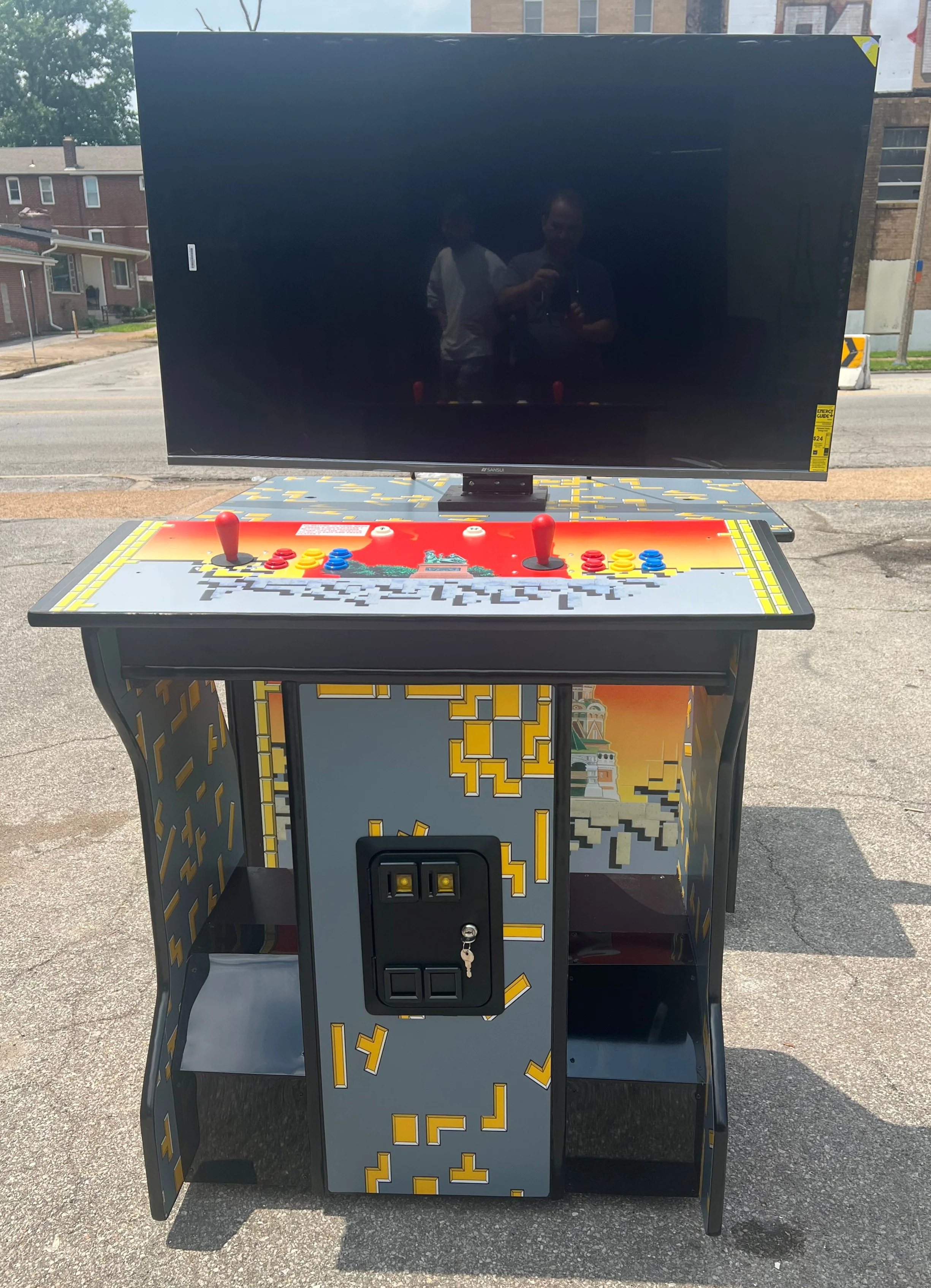 Giant Tetris Pedestal 2 or 4 Player Arcade - You can install up to 5000 games - Choose your own custom graphics and logo - Image 3