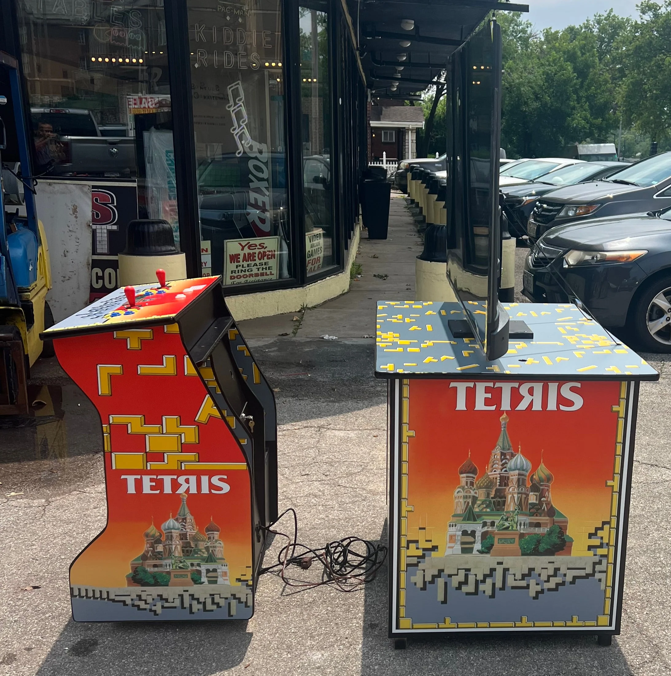 Giant Tetris Pedestal 2 or 4 Player Arcade - You can install up to 5000 games - Choose your own custom graphics and logo - Image 4