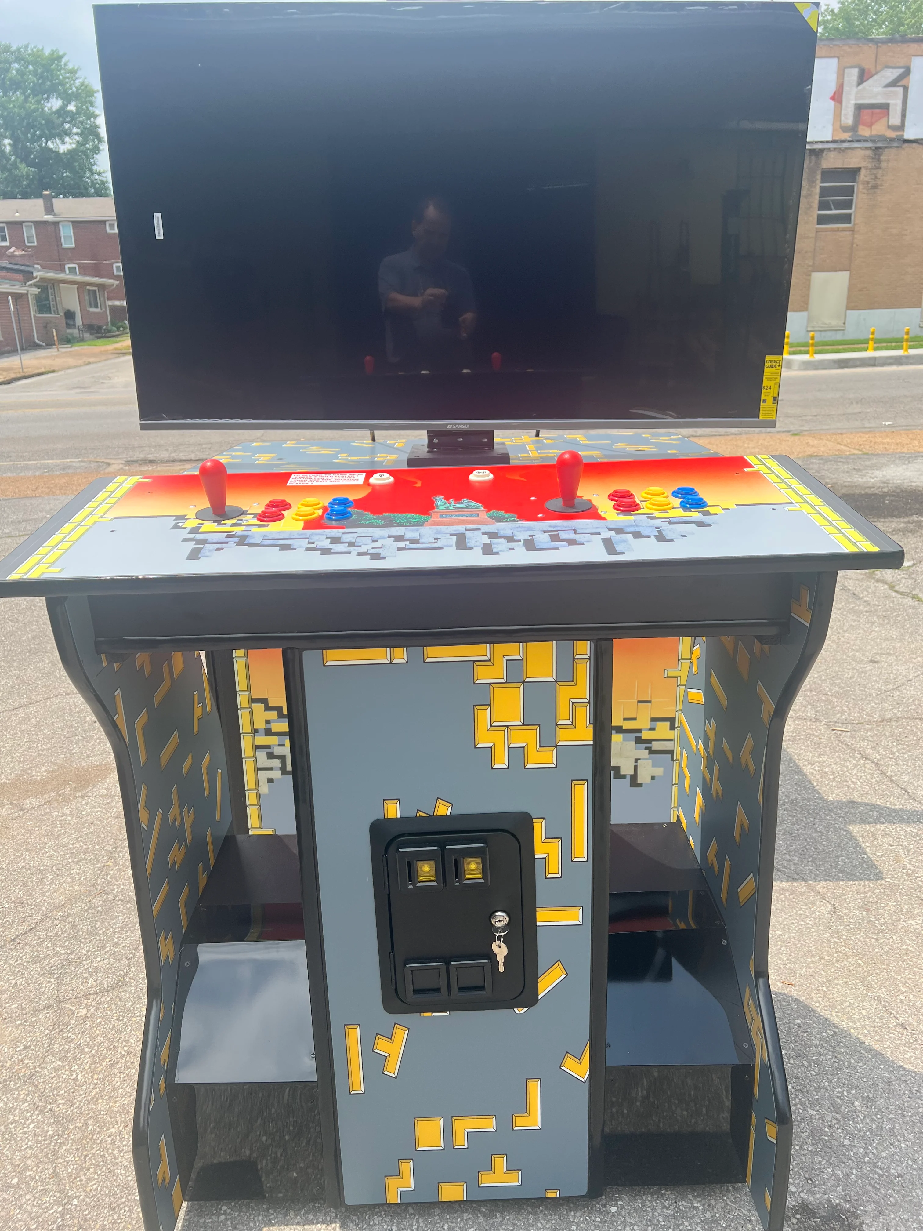 Giant Tetris Pedestal 2 or 4 Player Arcade - You can install up to 5000 games - Choose your own custom graphics and logo - Image 7