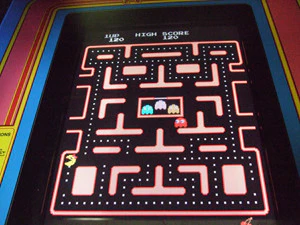 MS PACMAN WITH ALL  NEW PARTS-LOOKS AND PLAY LIKE A NEW GAME-HEAVY DUTY, COIN OPERATED, COMMERCIAL GRADE WITH FREE PLAY OPTION - Image 6
