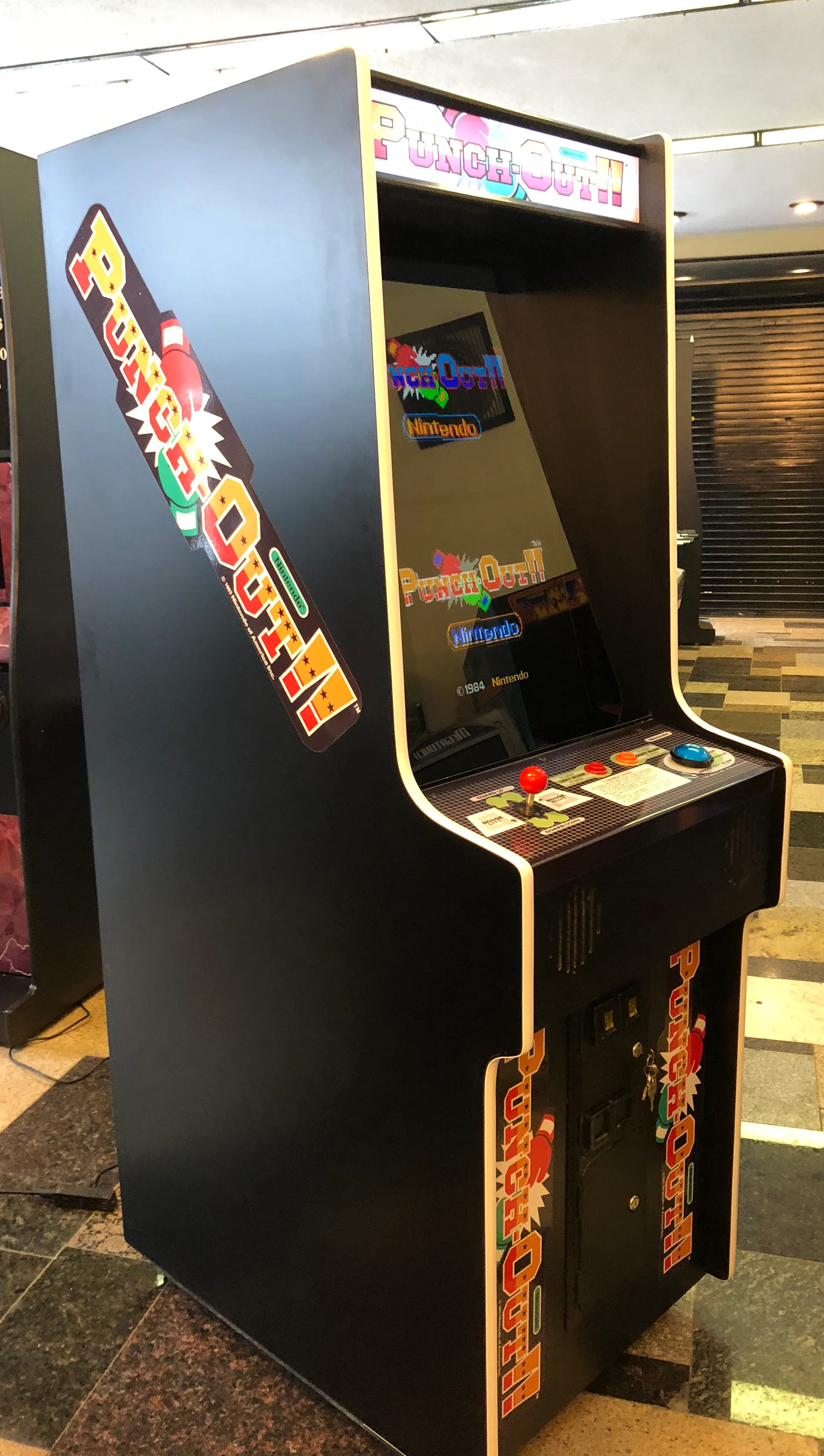 Nintendo Punch-Out!! Arcade Machine – With All New Parts and LCD Monitor - Image 5