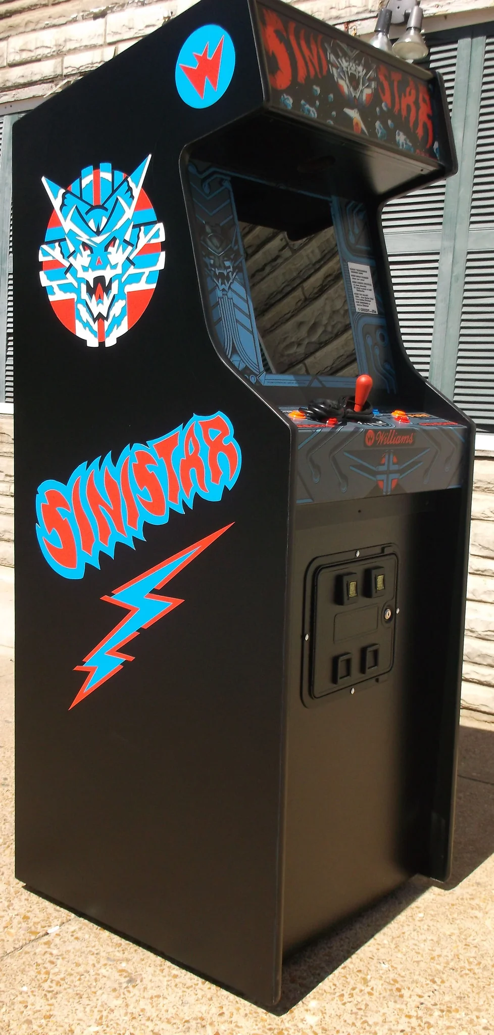 SINISTAR ARCADE WITH LOTS OF NEW PARTS-SHARP-HEAVY DUTY, COIN OPERATED, COMMERCIAL GRADE WITH FREE PLAY OPTION - Image 4