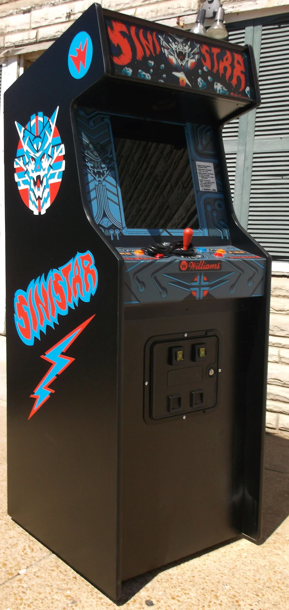 SINISTAR ARCADE WITH LOTS OF NEW PARTS-SHARP-HEAVY DUTY, COIN OPERATED, COMMERCIAL GRADE WITH FREE PLAY OPTION - Image 5