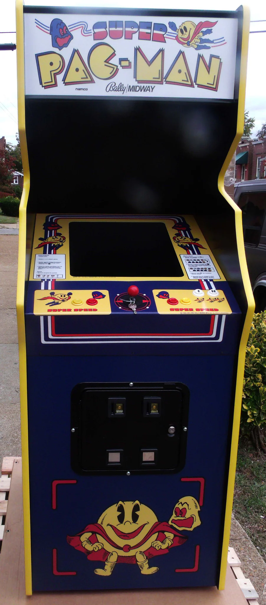 SUPER PACMAN ARCADE WITH A LOTS OF NEW PARTS-LOOKS LIKE A BRAND NEW GAME-HEAVY DUTY, COIN OPERATED, COMMERCIAL GRADE WITH FREE PLAY OPTION - Image 2