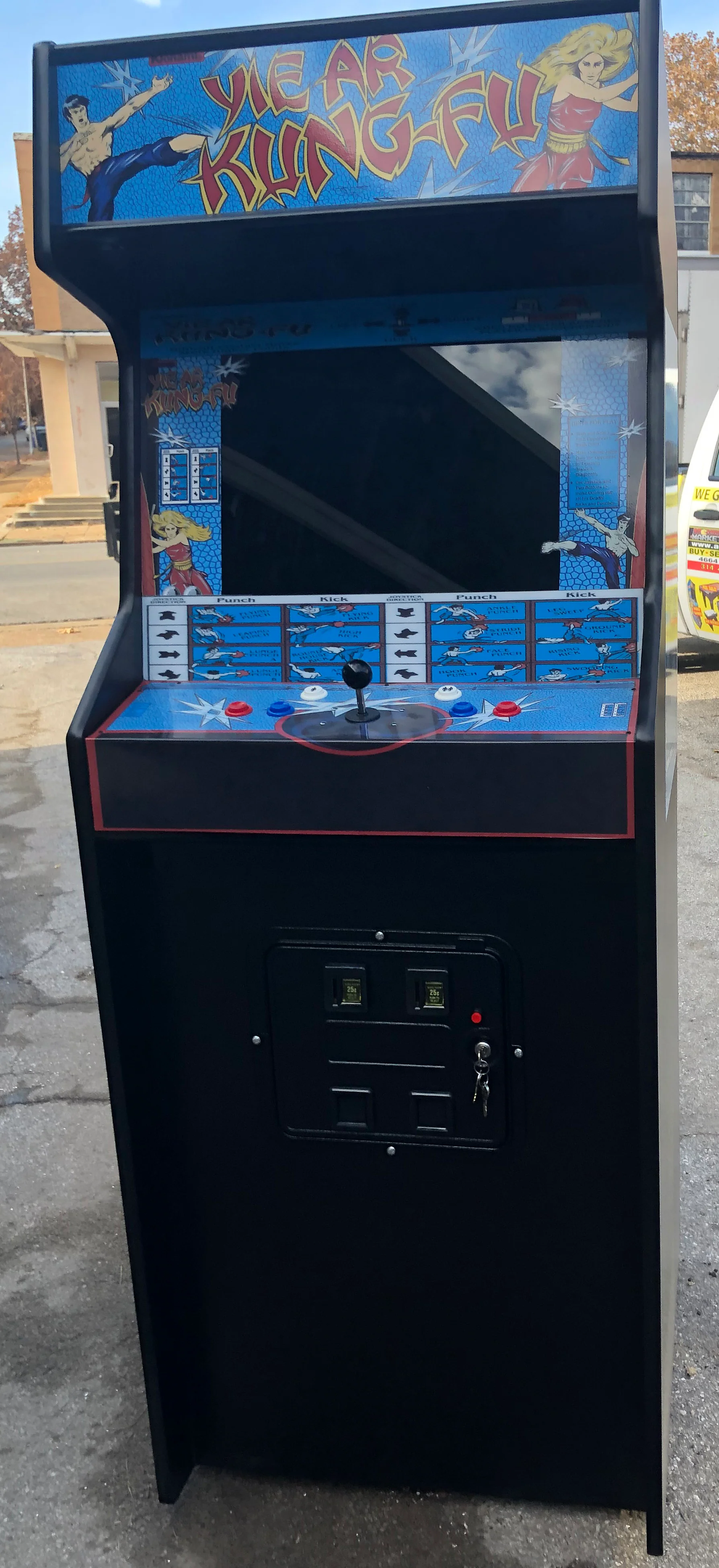 YIE AR KUNG-FU Arcade Video Game, lots of new parts, sharp-HEAVY DUTY, COIN OPERATED, COMMERCIAL GRADE WITH FREE PLAY OPTION - Image 2